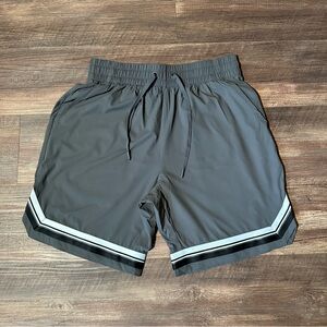 Men’s CSG Classic Basketball Shorts Dark Gray Size Medium